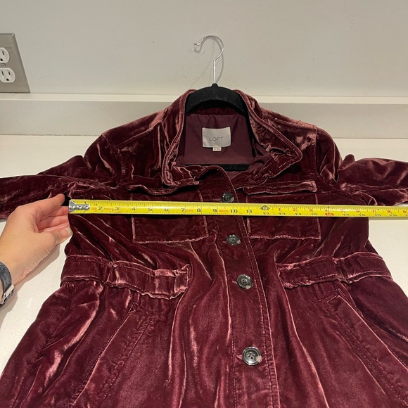 $149 STUNNING Velvet LOFT button Jacket soft mauve Burgandy waist tie XS S - Picture 4 of 7